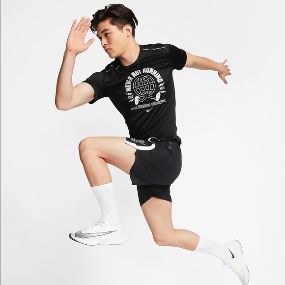 NIKE Miler Wild Run Men's Short Sleeve Running Top - Picture 6 of 6